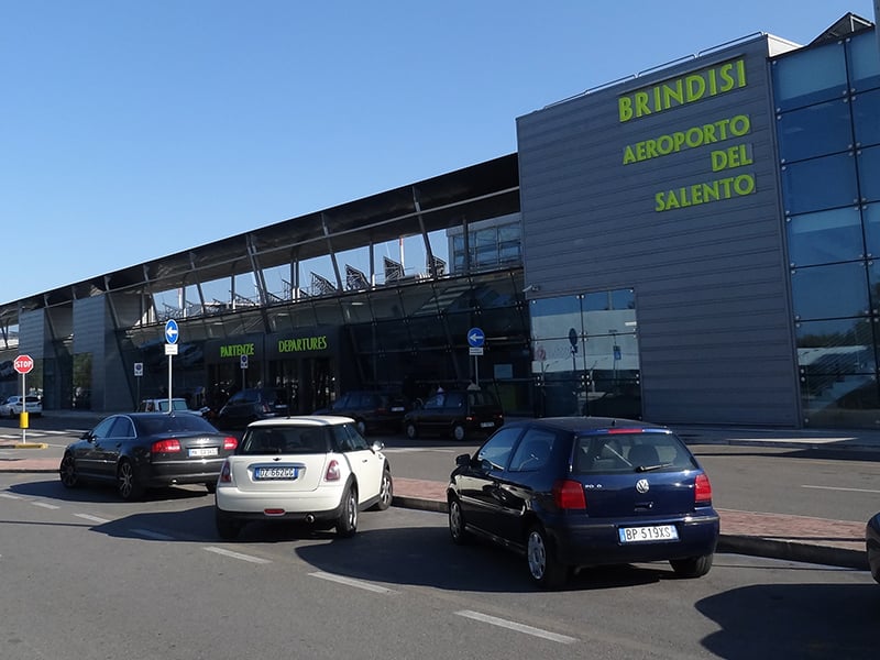 ブリンディシ空港