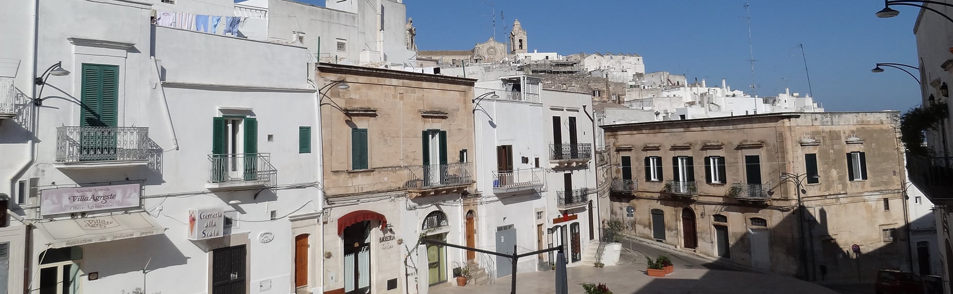 オストゥーニ旧市街